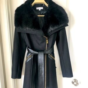 Women’s Black Polyester Winter Coat